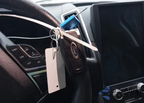 2022 Ford Edge Titanium z USA, uszkodzony, nr VIN 2FMPK4K92NBB06513